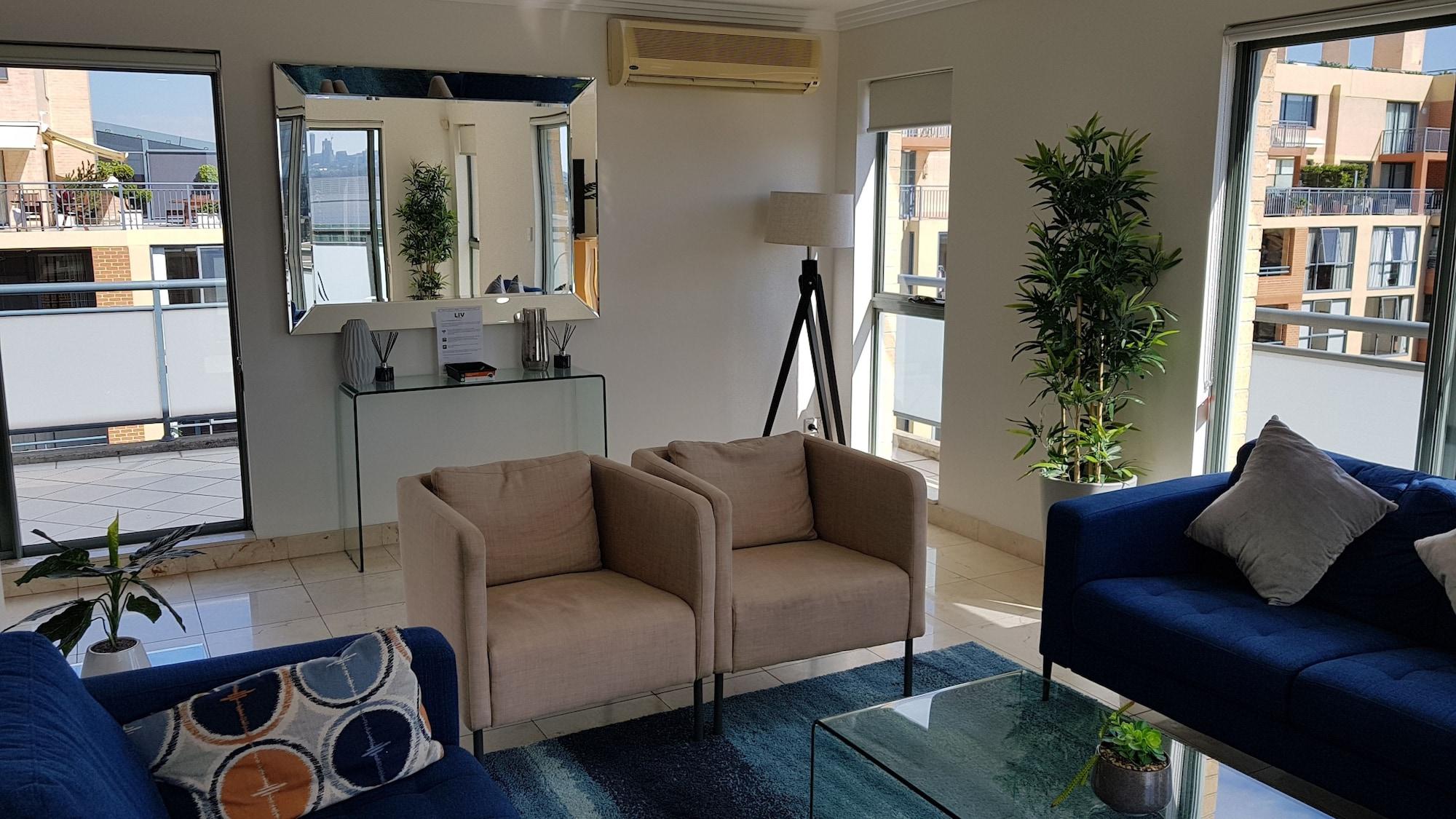 Liv Arena Apartments Darling Harbour Sydney Exterior photo